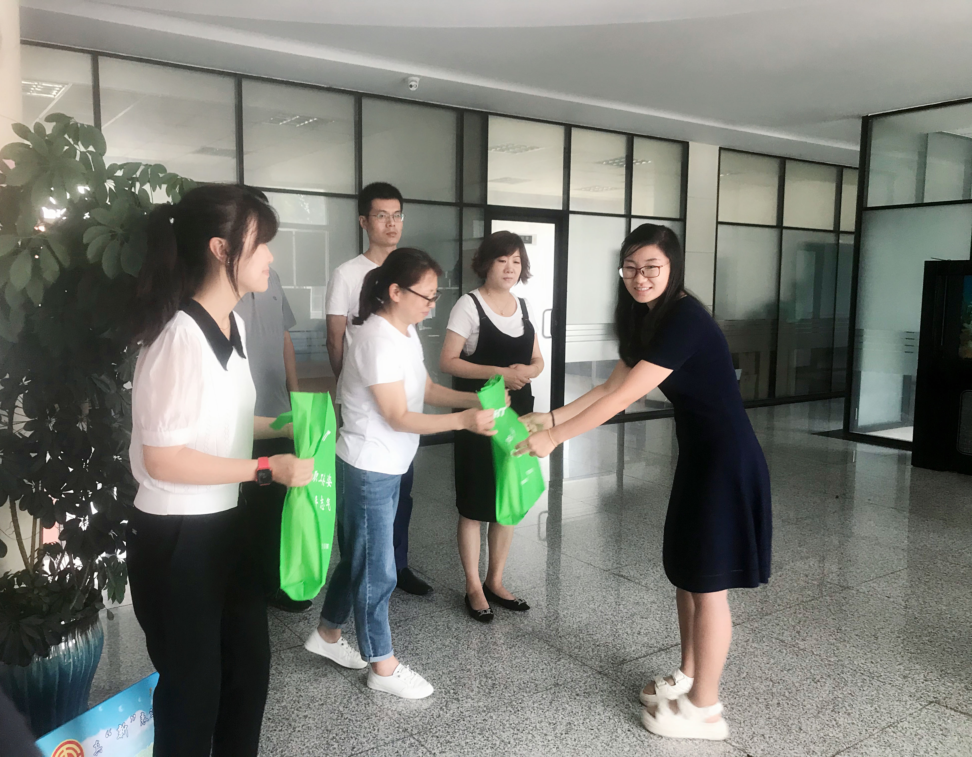 1662083378481793.jpg 壓縮1.jpg